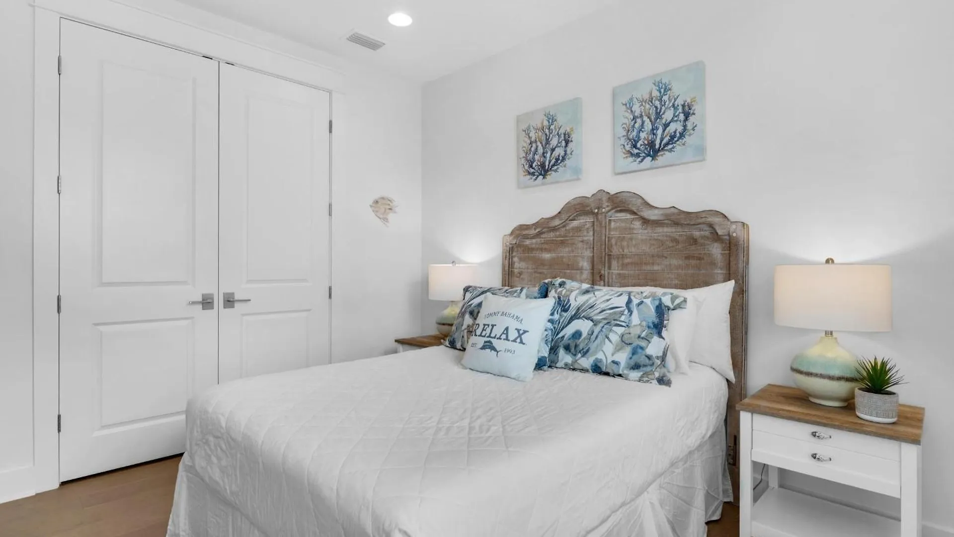 Sand Dollar Beach Cottage Destin USA